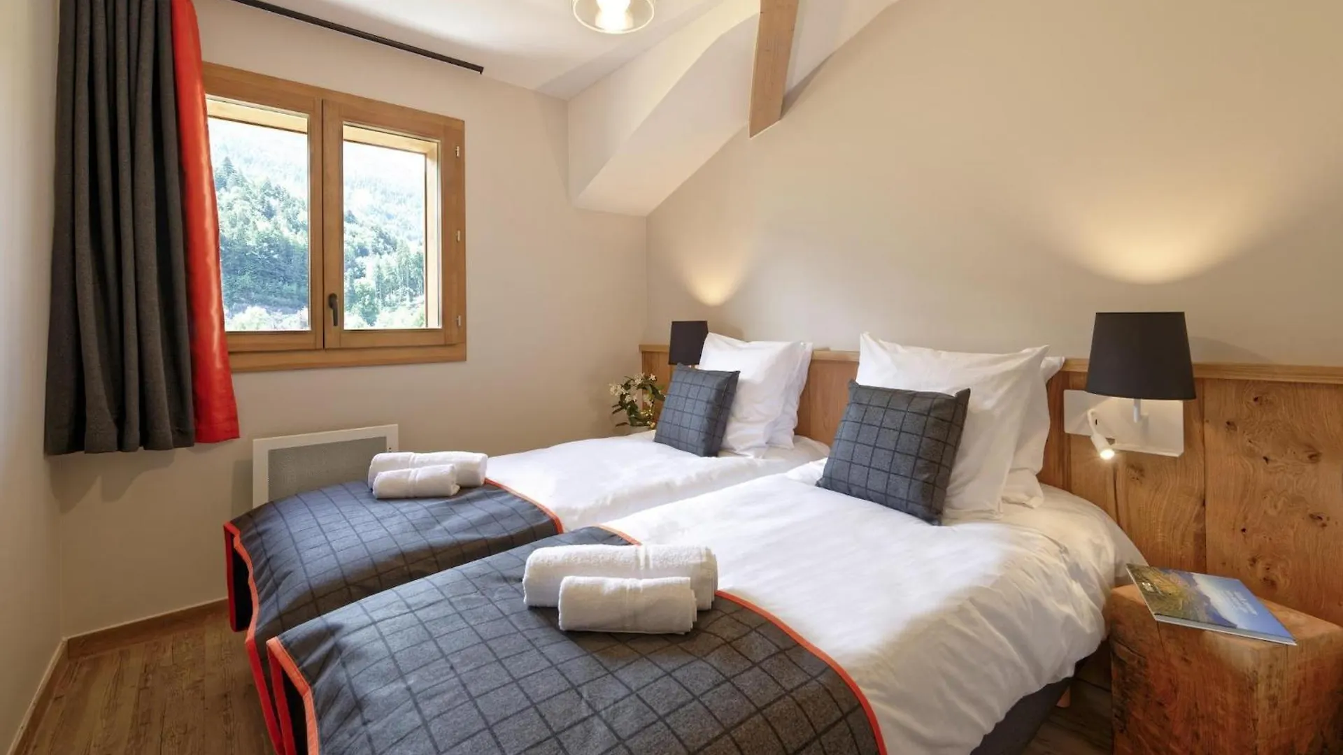 5 Pieces 10 Pers Vue Montagne Apartment Samoens